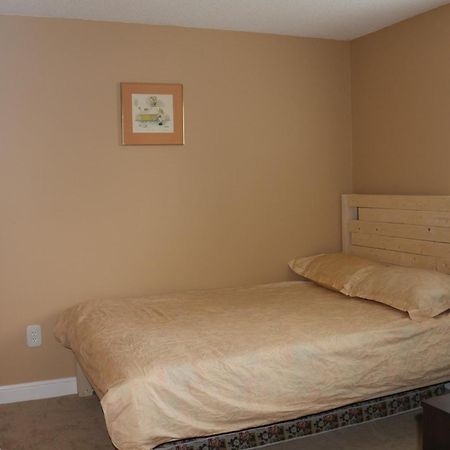安静和舒适的旅馆 Quiet&Comfortable Homestay Oakville Extérieur photo